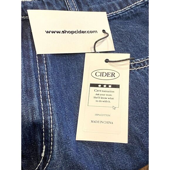 NWT Cotton Dark Wash Back Heart Shape Patch High Rise Shorts Small Blue #3145 - Picture 8 of 14